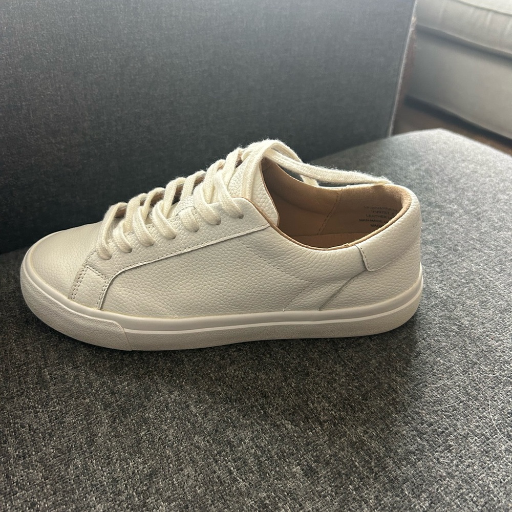 Lucky Brand Divahna White Leather Sneakers